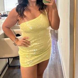 Yellow One-Shoulder Sequin Dress